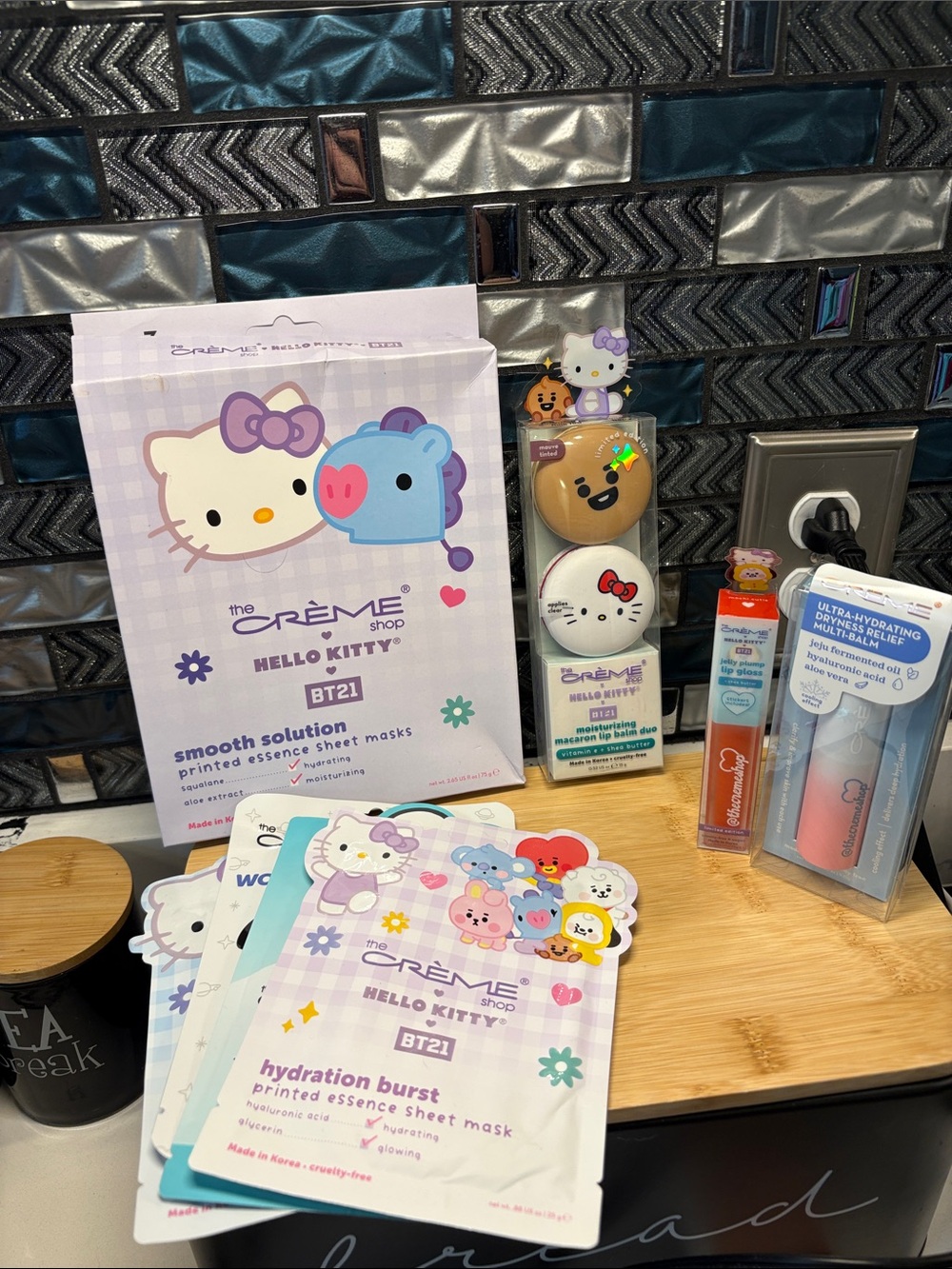 The Crème Shop Hello Kitty Bundle
